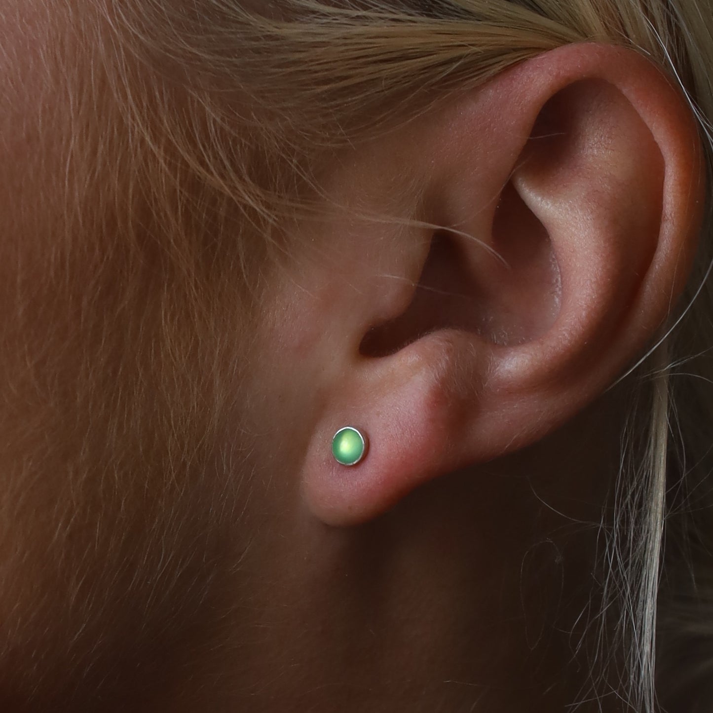 4mm 14k Gold Chrysoprase Stud Earrings