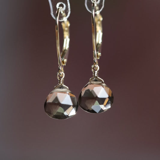 3 Powerful Gemstones to Guide You Through Fall