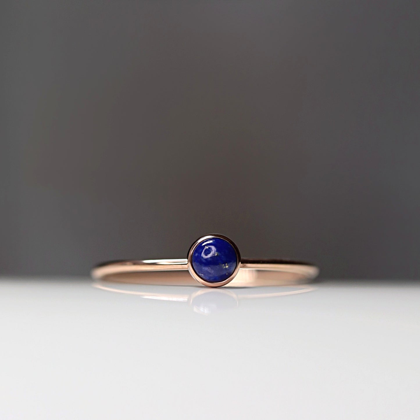 Mini Lapis Lazuli Ring • SPHERA