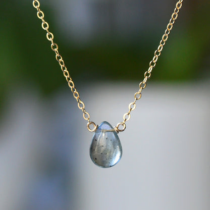 Tiny Moss Aquamarine Necklace