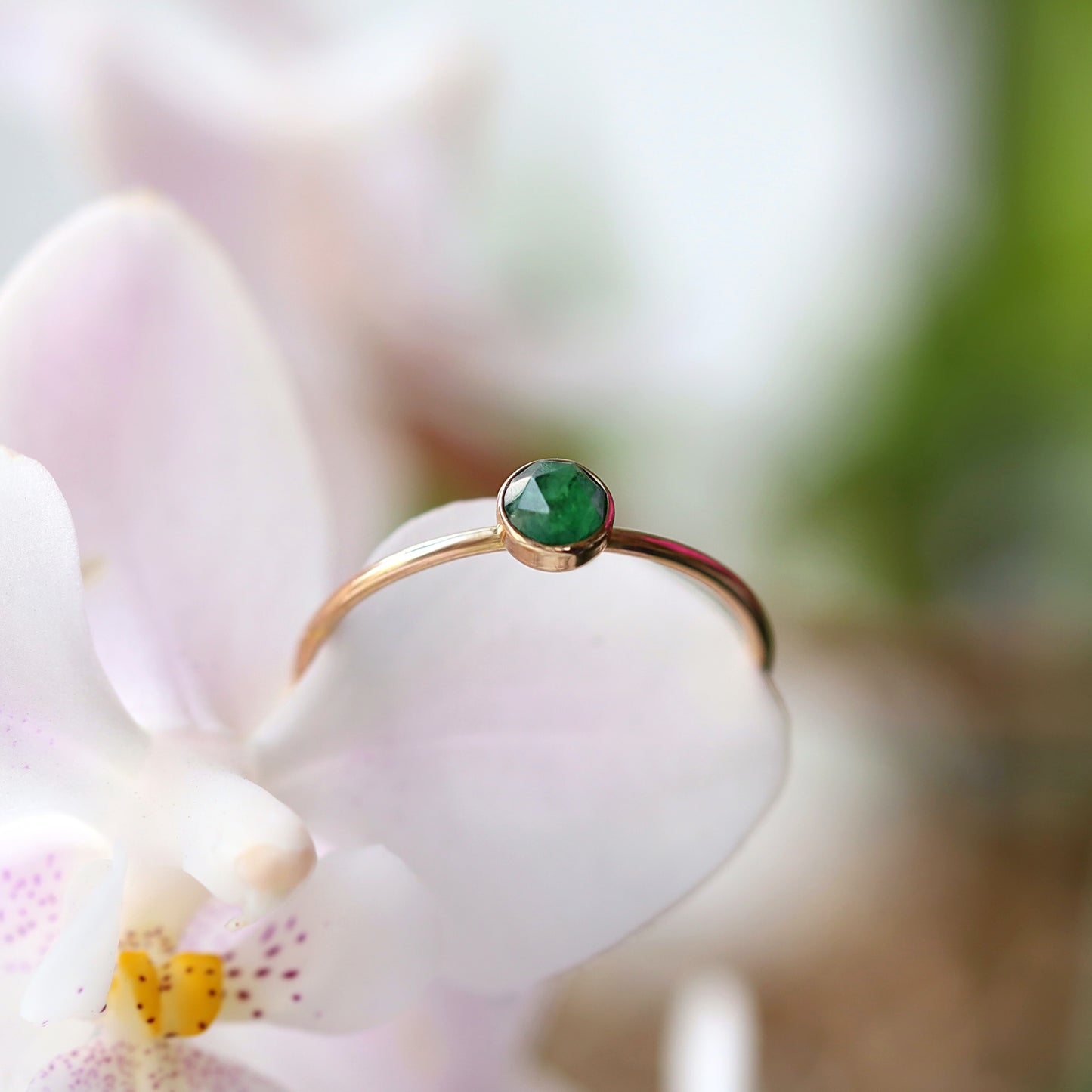 Mini Emerald Ring • SPHERA