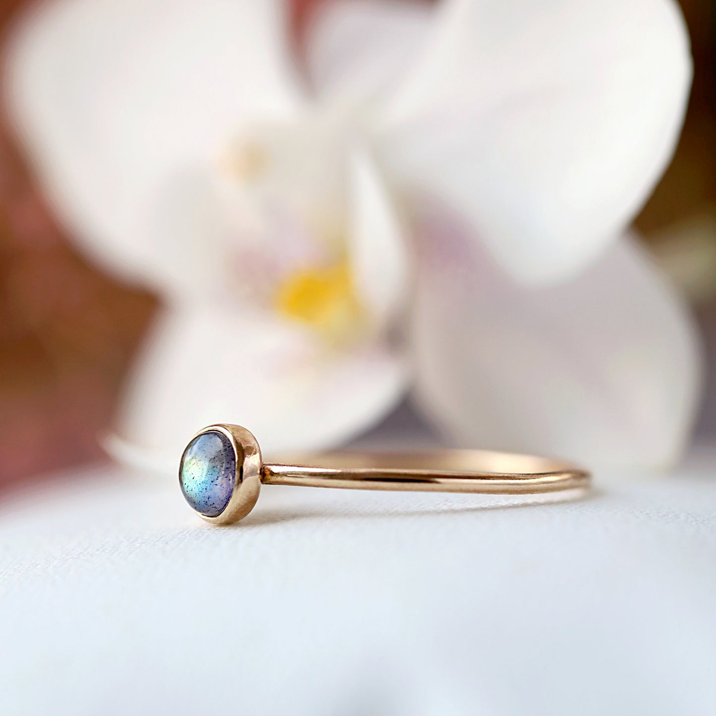 14k Gold Labradorite Ring - Boutique Baltique