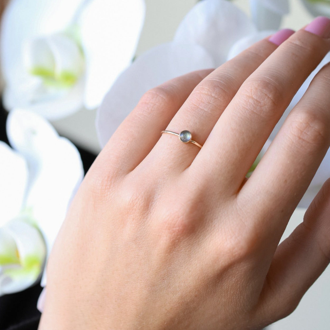 Mini Labradorite Ring • SPHERA