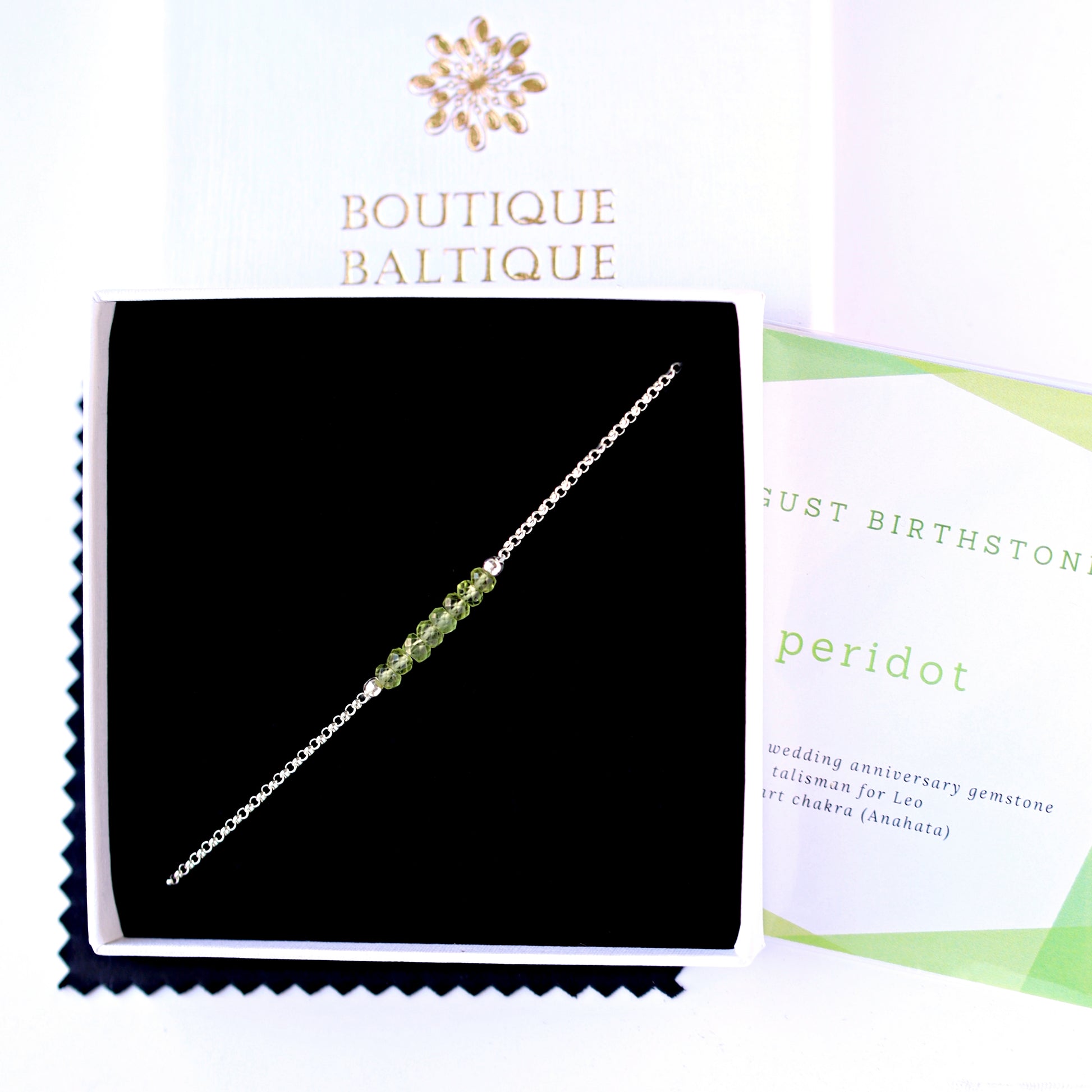 Peridot Anklet with initials in Silver - Boutique Baltique