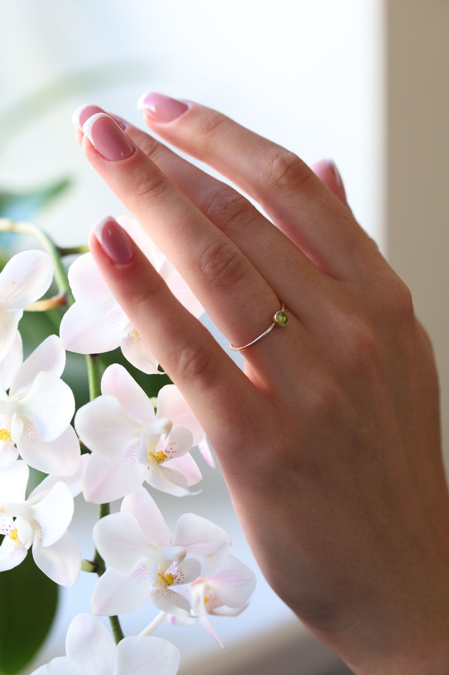 Mini Peridot Ring • SPHERA