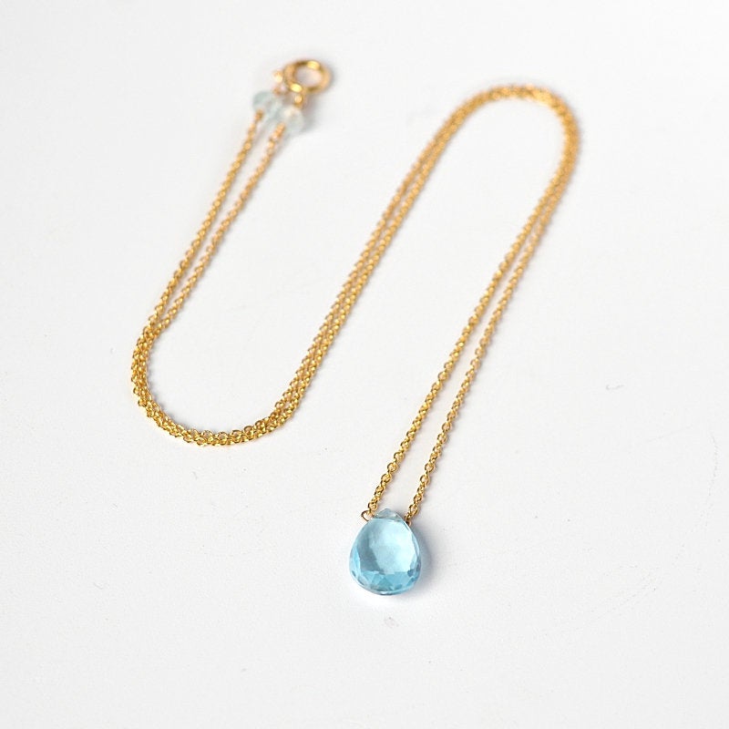Sky Blue Topaz necklace - Boutique Baltique