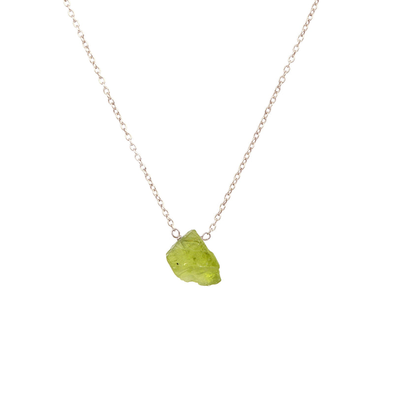 Raw Peridot Necklace in white gold or Silver - Boutique Baltique