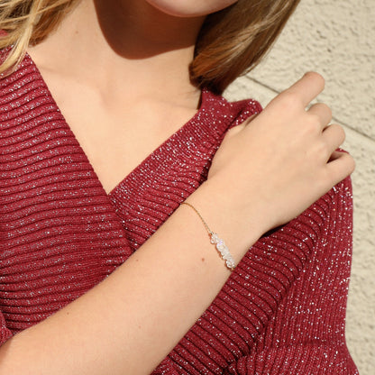 Raw Rainbow Moonstone Bracelet in gold - Jewlery by Boutique Baltique