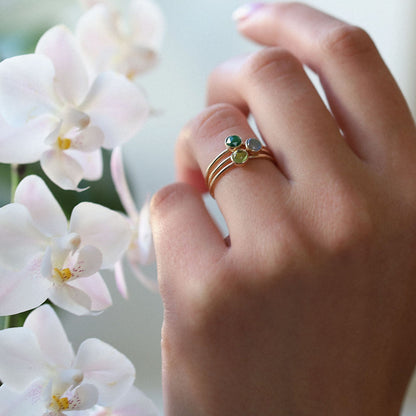 Mini Peridot Ring • SPHERA